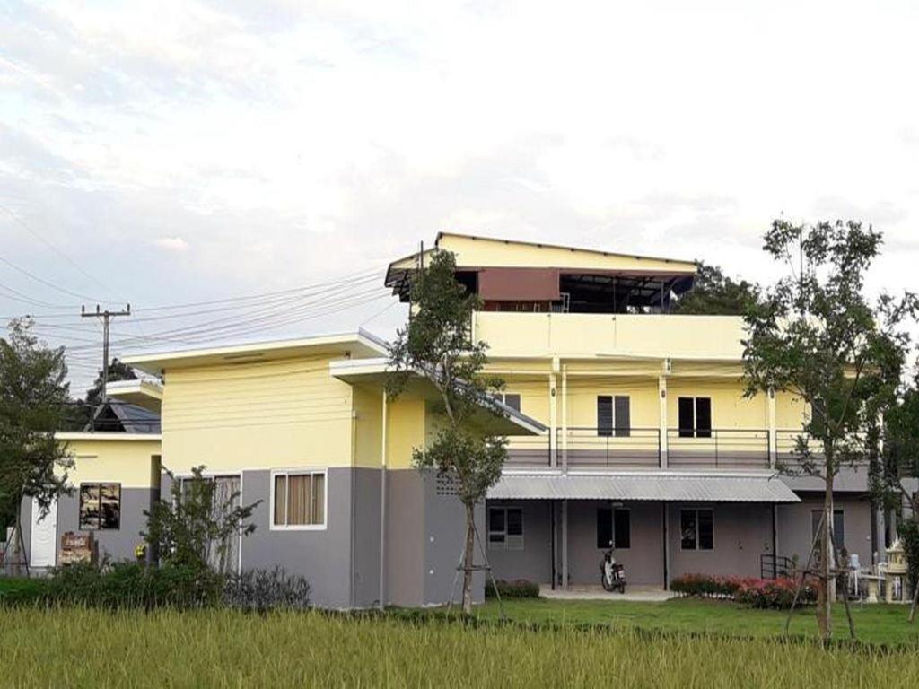 Oyo 769 Ban Thassanee Hotel Chiang Mai Exterior photo